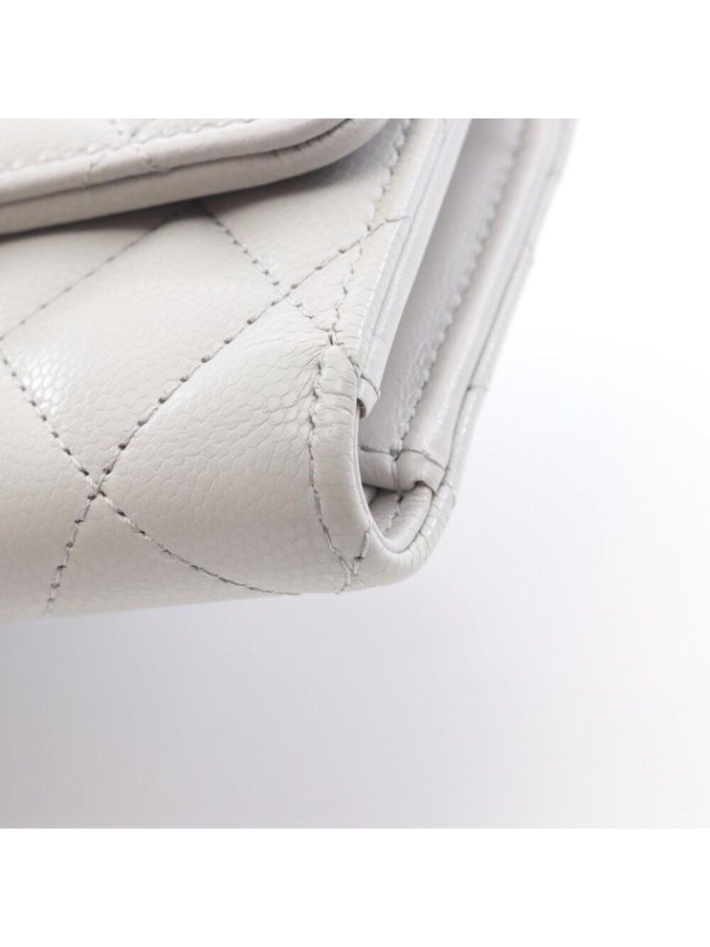Chanel Trifold Wallet Quilted Pearl Gray Caviar Leather - Picture 9 of 9